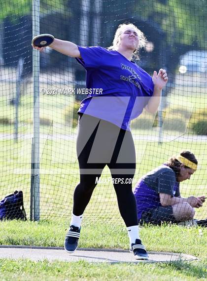Thumbnail 3 in Williamsville East @ Hamburg photogallery.