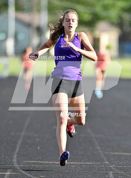 Thumbnail 2 in Williamsville East @ Hamburg photogallery.