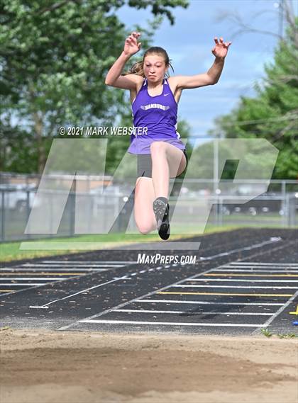 Thumbnail 2 in Williamsville East @ Hamburg photogallery.