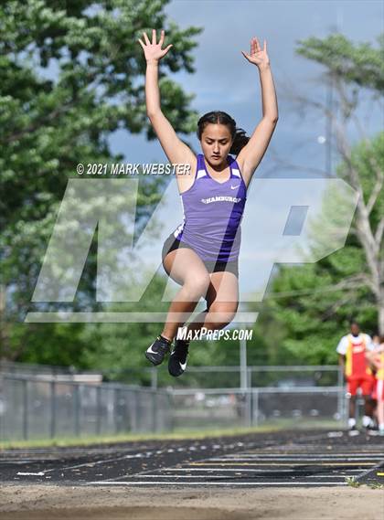 Thumbnail 1 in Williamsville East @ Hamburg photogallery.