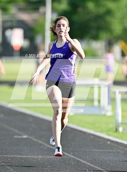 Thumbnail 1 in Williamsville East @ Hamburg photogallery.