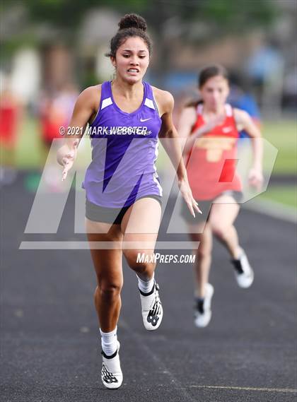 Thumbnail 3 in Williamsville East @ Hamburg photogallery.