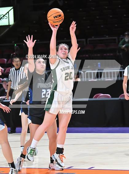 Thumbnail 2 in  Show Low vs. Fountain Hills (AIA 3A Quarterfinal) photogallery.