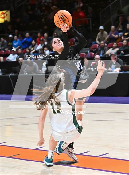 Thumbnail 3 in  Show Low vs. Fountain Hills (AIA 3A Quarterfinal) photogallery.