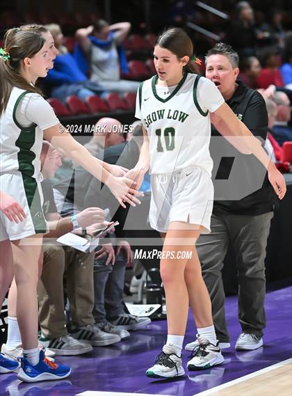 Thumbnail 3 in  Show Low vs. Fountain Hills (AIA 3A Quarterfinal) photogallery.
