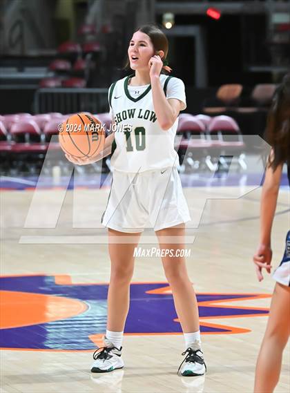 Thumbnail 1 in  Show Low vs. Fountain Hills (AIA 3A Quarterfinal) photogallery.