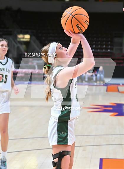 Thumbnail 1 in  Show Low vs. Fountain Hills (AIA 3A Quarterfinal) photogallery.