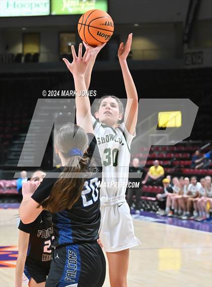 Thumbnail 2 in  Show Low vs. Fountain Hills (AIA 3A Quarterfinal) photogallery.