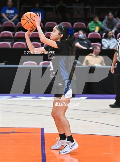 Thumbnail 1 in  Show Low vs. Fountain Hills (AIA 3A Quarterfinal) photogallery.