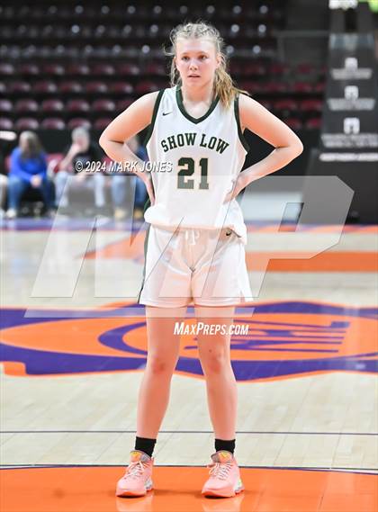 Thumbnail 3 in  Show Low vs. Fountain Hills (AIA 3A Quarterfinal) photogallery.