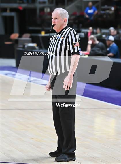 Thumbnail 2 in  Show Low vs. Fountain Hills (AIA 3A Quarterfinal) photogallery.