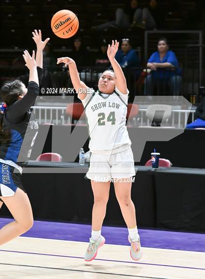Thumbnail 3 in  Show Low vs. Fountain Hills (AIA 3A Quarterfinal) photogallery.