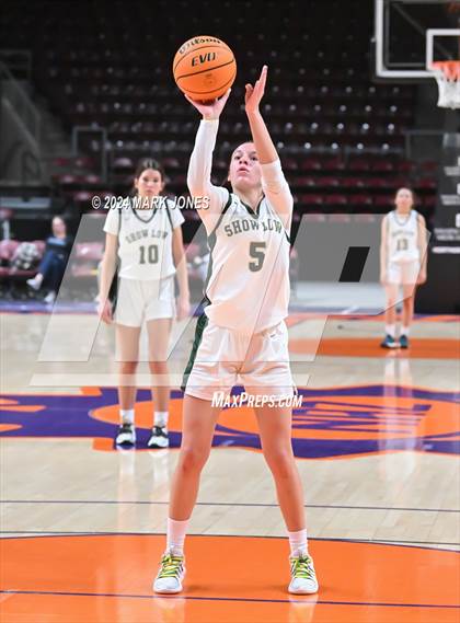 Thumbnail 1 in  Show Low vs. Fountain Hills (AIA 3A Quarterfinal) photogallery.