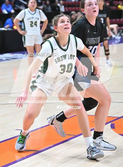 Thumbnail 1 in  Show Low vs. Fountain Hills (AIA 3A Quarterfinal) photogallery.