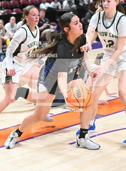 Thumbnail 3 in  Show Low vs. Fountain Hills (AIA 3A Quarterfinal) photogallery.