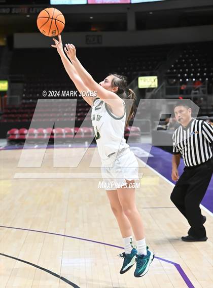 Thumbnail 2 in  Show Low vs. Fountain Hills (AIA 3A Quarterfinal) photogallery.