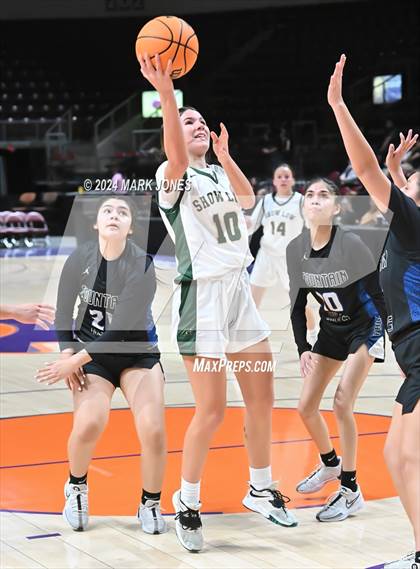 Thumbnail 2 in  Show Low vs. Fountain Hills (AIA 3A Quarterfinal) photogallery.