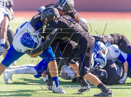Thumbnail 3 in Weslaco East vs. Del Rio photogallery.