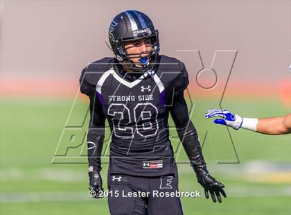 Thumbnail 3 in Weslaco East vs. Del Rio photogallery.