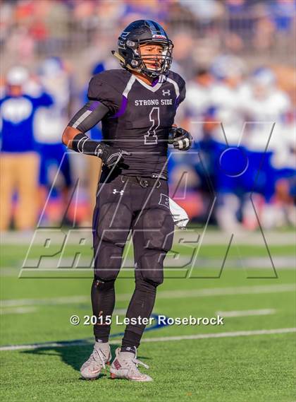 Thumbnail 1 in Weslaco East vs. Del Rio photogallery.