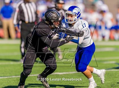 Thumbnail 2 in Weslaco East vs. Del Rio photogallery.