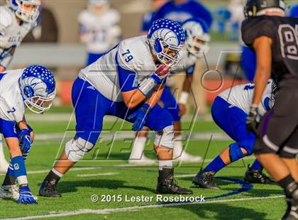 Thumbnail 2 in Weslaco East vs. Del Rio photogallery.