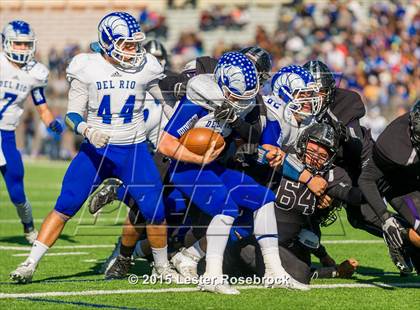 Thumbnail 1 in Weslaco East vs. Del Rio photogallery.
