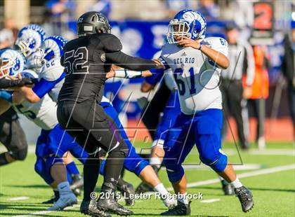 Thumbnail 2 in Weslaco East vs. Del Rio photogallery.