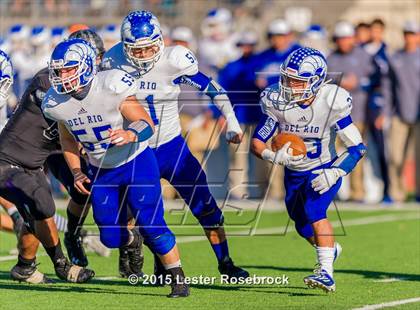 Thumbnail 1 in Weslaco East vs. Del Rio photogallery.