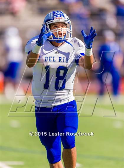 Thumbnail 1 in Weslaco East vs. Del Rio photogallery.