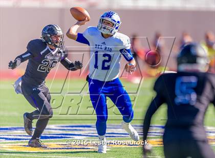 Thumbnail 3 in Weslaco East vs. Del Rio photogallery.