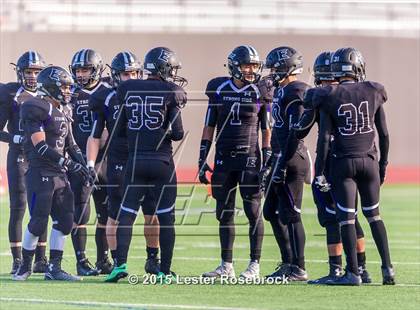 Thumbnail 3 in Weslaco East vs. Del Rio photogallery.