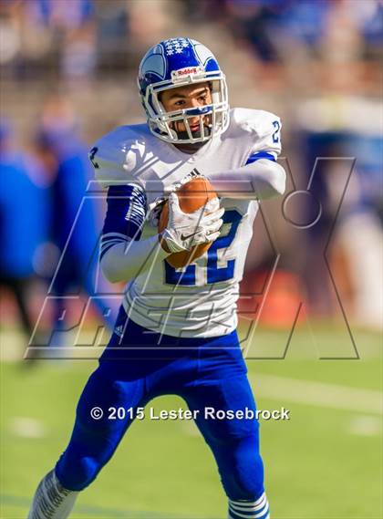 Thumbnail 3 in Weslaco East vs. Del Rio photogallery.