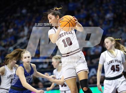 Thumbnail 2 in Fremont vs. Lone Peak (UHSAA 6A Final) photogallery.