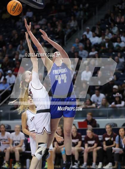 Thumbnail 1 in Fremont vs. Lone Peak (UHSAA 6A Final) photogallery.