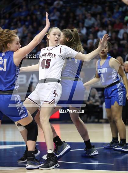 Thumbnail 3 in Fremont vs. Lone Peak (UHSAA 6A Final) photogallery.