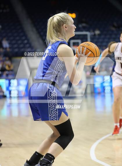 Thumbnail 2 in Fremont vs. Lone Peak (UHSAA 6A Final) photogallery.