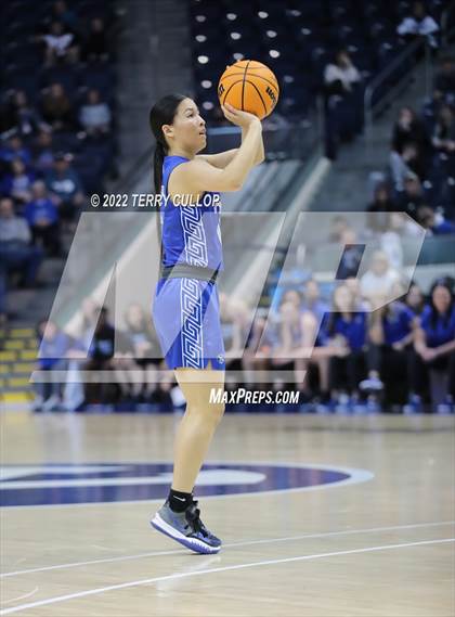 Thumbnail 3 in Fremont vs. Lone Peak (UHSAA 6A Final) photogallery.