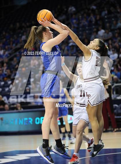 Thumbnail 1 in Fremont vs. Lone Peak (UHSAA 6A Final) photogallery.