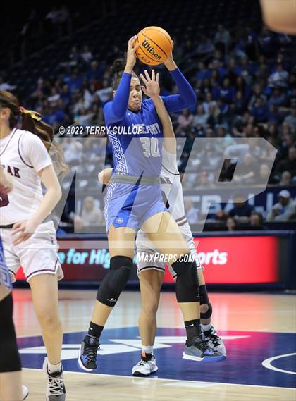 Thumbnail 3 in Fremont vs. Lone Peak (UHSAA 6A Final) photogallery.