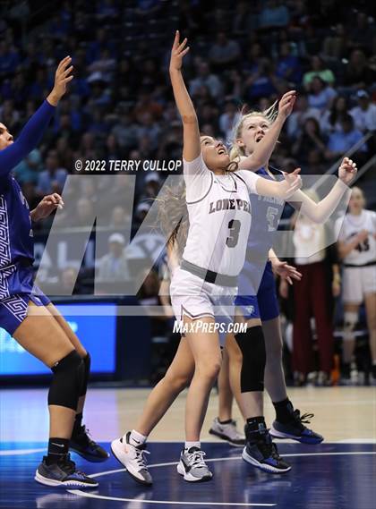 Thumbnail 2 in Fremont vs. Lone Peak (UHSAA 6A Final) photogallery.