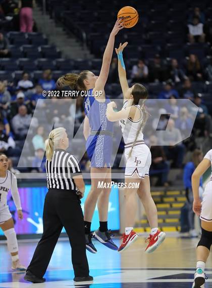 Thumbnail 2 in Fremont vs. Lone Peak (UHSAA 6A Final) photogallery.