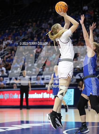 Thumbnail 2 in Fremont vs. Lone Peak (UHSAA 6A Final) photogallery.