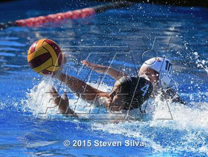 Thumbnail 2 in La Serna vs. Vista (America's Finest City Tournament) photogallery.