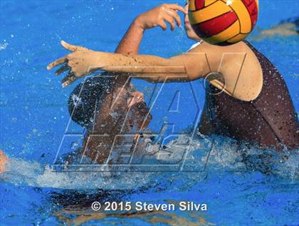 Thumbnail 3 in La Serna vs. Vista (America's Finest City Tournament) photogallery.