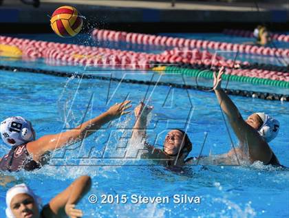 Thumbnail 3 in La Serna vs. Vista (America's Finest City Tournament) photogallery.