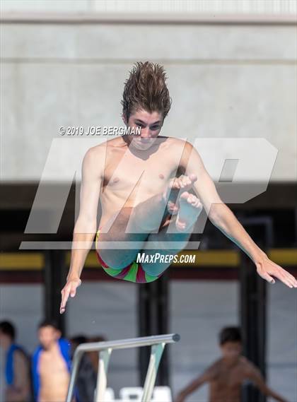 Thumbnail 1 in CIF Diving Championships photogallery.