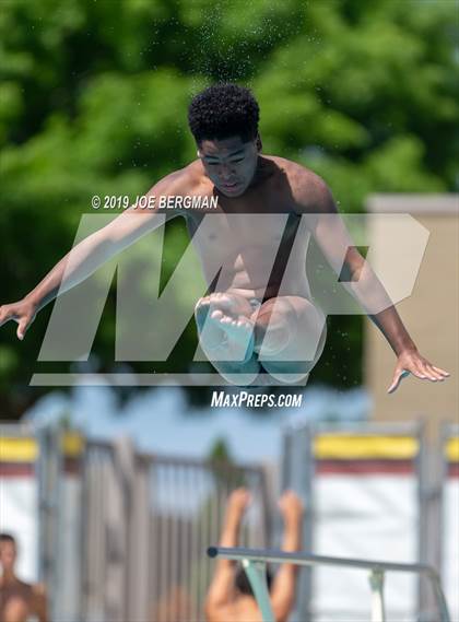 Thumbnail 2 in CIF Diving Championships photogallery.