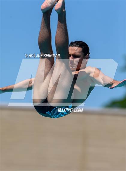 Thumbnail 2 in CIF Diving Championships photogallery.