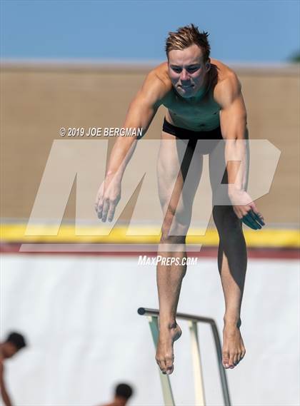 Thumbnail 2 in CIF Diving Championships photogallery.